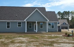 113 Rolling Water Lane, Swansboro, NC 28584
