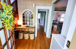34 Glendale Avenue, Albany, NY 12208