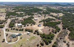 1102 Adams Point, Glen Rose, TX 76043