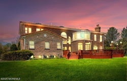 8 Tiberon Drive, Holmdel, NJ 07733