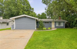 9103 Cranbrook Drive, Northfield Village, OH 44067
