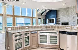 10 92nd, Stone Harbor, NJ 08247