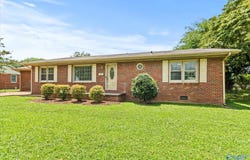 1506 S Houston Street, Athens, AL 35611