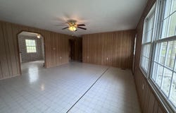 205 Valley Road, Grand Rivers, KY 42045