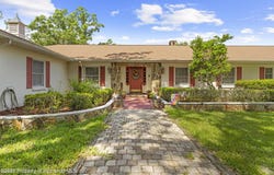10193 Wallien Drive, Brooksville, FL 34601