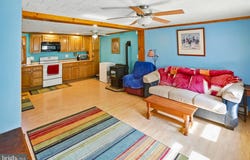186 NAVAJO DRIVE, AUBURN, PA 17922