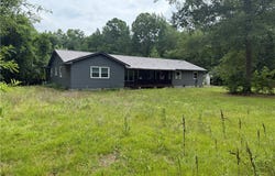 305 E Third Street unit: E, Parkton, NC 28371