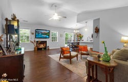 122 Fairmount Way, New Bern, NC 28562