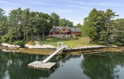 83 Western Ledge Road, Boothbay, ME 04537
