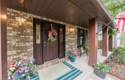 6252 Pebblebrook Lane, North Olmsted, OH 44070