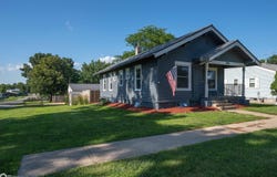 515 W 12th Street, Vinton, IA 52349