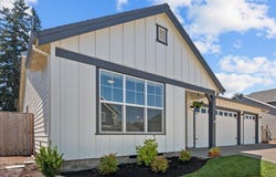 229 NE 17TH AVE, Canby, OR 97013