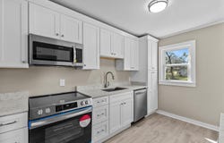 1715 Brooklane Dr., Hattiesburg, MS 39401