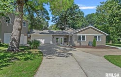 90 S Fox Mill Lane, Springfield, IL 62712