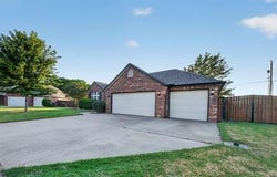 10104 N 114th East Avenue, Owasso, OK 74055