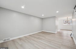 1074 CEDARWOOD ROAD, GLENOLDEN, PA 19036