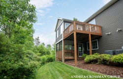 10115 S Crossroads Circle SE, Caledonia, MI 49316