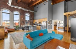 10 Kearney Sq, Lowell, MA 01852