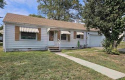 713 N 10TH Street, Mt Vernon, IL 62864