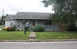 614 N Riverside Drive, Winamac, IN 46996
