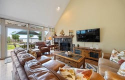 4 Portside Drive, Moultonborough, NH 03254