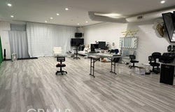 1610 W Magnolia Boulevard, Burbank, CA 91506