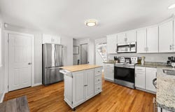 46-R Avon St, Taunton, MA 02780