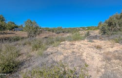 20850 E Larry Lane, Mayer, AZ 86333