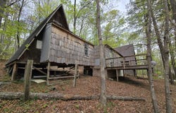 5710 Lakeshore Drive, Tallassee, TN 37878