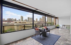 581 Kamoku Street 504, Honolulu, HI 96826