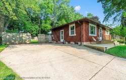 5928 Rolfe Road, Lansing, MI 48911