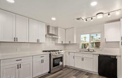 2050 W DUNLAP Avenue, Phoenix, AZ 85021
