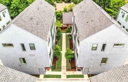 427 W 10th Street, Dallas, TX 75208