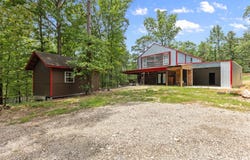 7915 Rolling Manor Drive, Benton, AR 72019