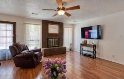 1706 ZICKERT Place NW, Albuquerque, NM 87104