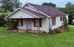 7686 Highway 11, Lenoir City, TN 37771