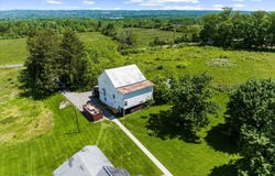 2138 HILL ROAD, PERKIOMENVILLE, PA 18074