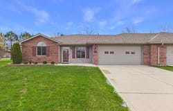 143 Devonshire Court, Anderson, IN 46013
