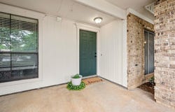 2911 Post Oak Drive, Euless, TX 76039
