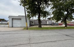 4707 Euclid Avenue, East Chicago, IN 46312