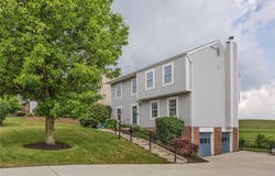 150 Markwood Dr, Cecil, PA 15317