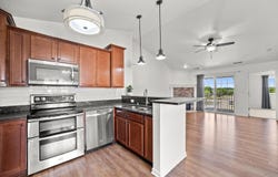 W197n17022 Stonewall Dr, Jackson, WI 53037