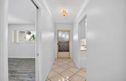 2886 E Fernley Dr E, West Palm Beach, FL 33415