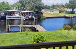 819 BLUE HERON Boulevard, RUSKIN, FL 33570