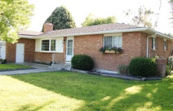 1014 Desert View Dr, Twin Falls, ID 83301