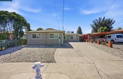 322 E Tregallas Rd, Antioch, CA 94509