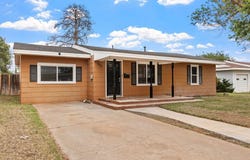 904 NW 9th St, Andrews, TX 79714