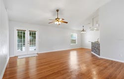 25542 SW 22ND Place, NEWBERRY, FL 32669