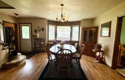 10 S Emil Ave, Rosholt, SD 57260