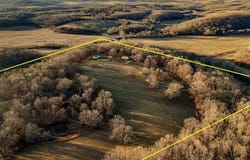 31312 95-146, Norwood, MO 65717